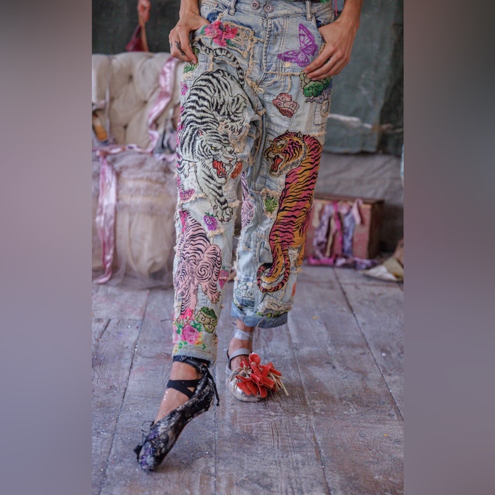 Magnolia Pearl Birch Wonder Miner Denims - Picture 2 of 6